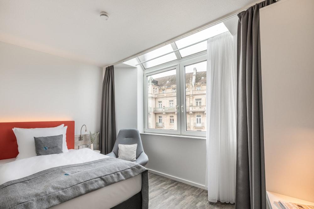 Select Hotel Wiesbaden City Eksteriør billede